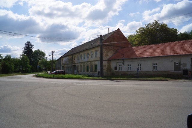 Náves Šardičky
